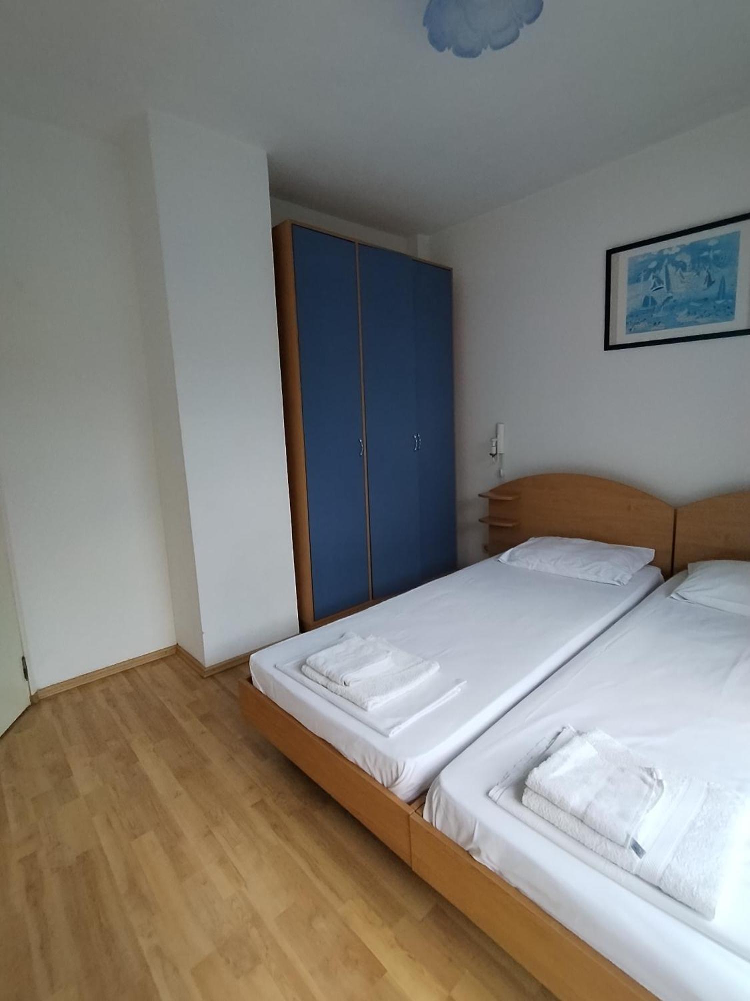 Lira Sto Apartments Поморие Экстерьер фото